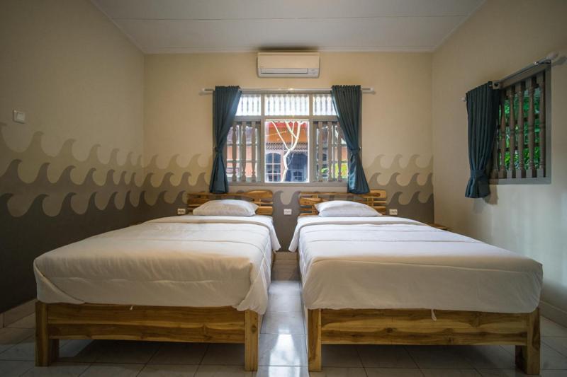 Apartment Endless Summer Surf Camp Kuta