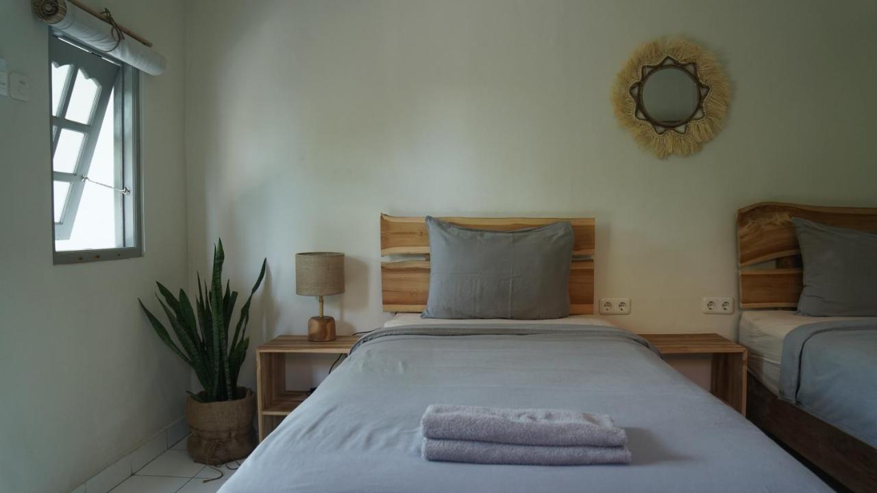 Apartment Endless Summer Surf Camp Kuta
